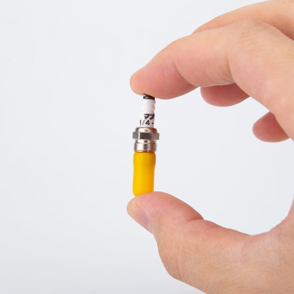 RETROL HM-01 CDI Igniter and ME-8 Spark Plug Set — 2PCS RETROL HM-01 CDI Igniter and ME-8 Spark Plug Set — 2PCS