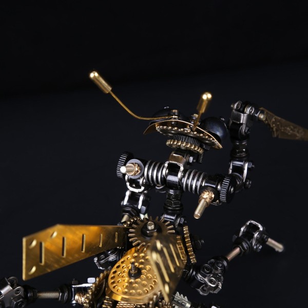 Articulated Mechanical Mantis Metal Assembly Kit