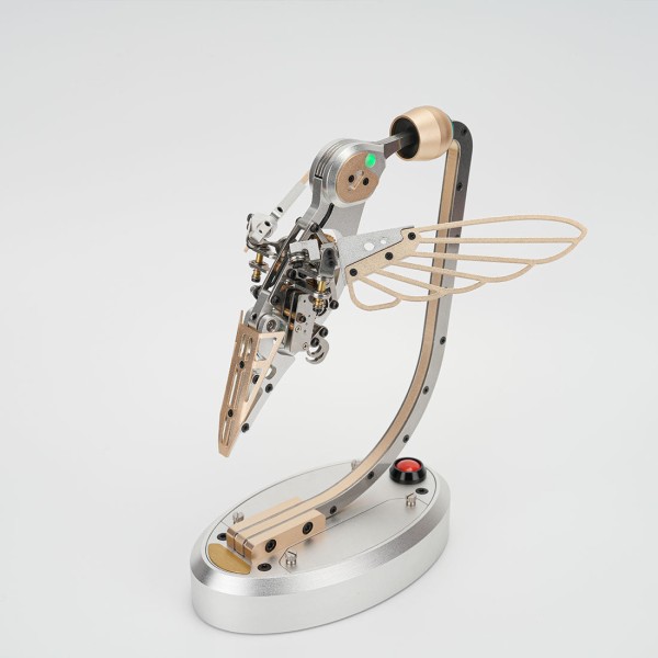 Battery-Powered Mechanical Hummingbird Metal Model Battery-Powered Mechanical Hummingbird Metal Model