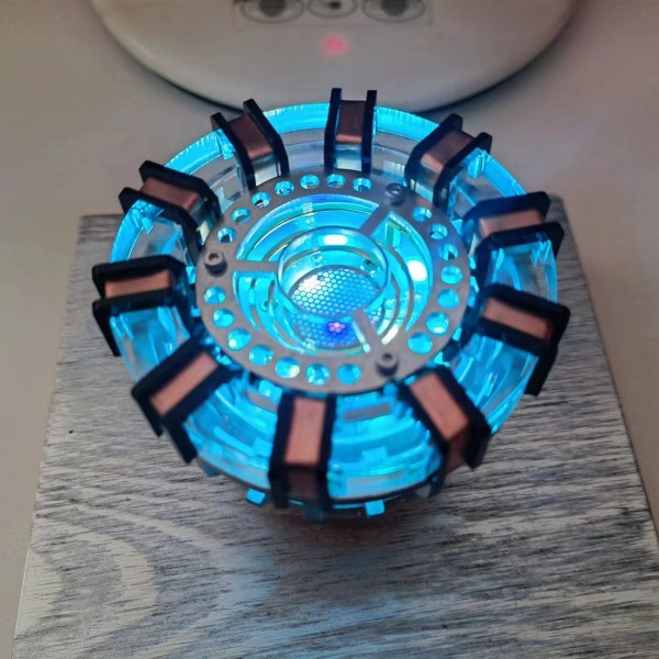 Magnetic Levitation Reactor Light with Wooden Base