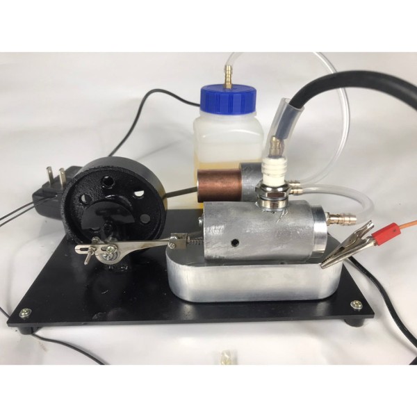 Mini Horizontal Single-Cylinder Three-Stroke Engine Model Mini Horizontal Single-Cylinder Three-Stroke Engine Model
